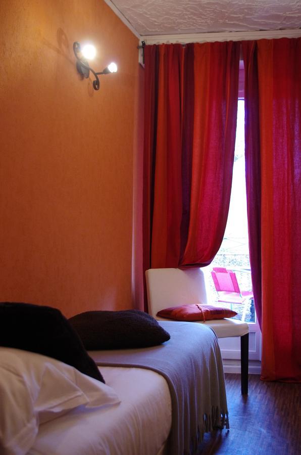 Hotel Lou Cigaloun Saint-Antonin-du-Var Zewnętrze zdjęcie