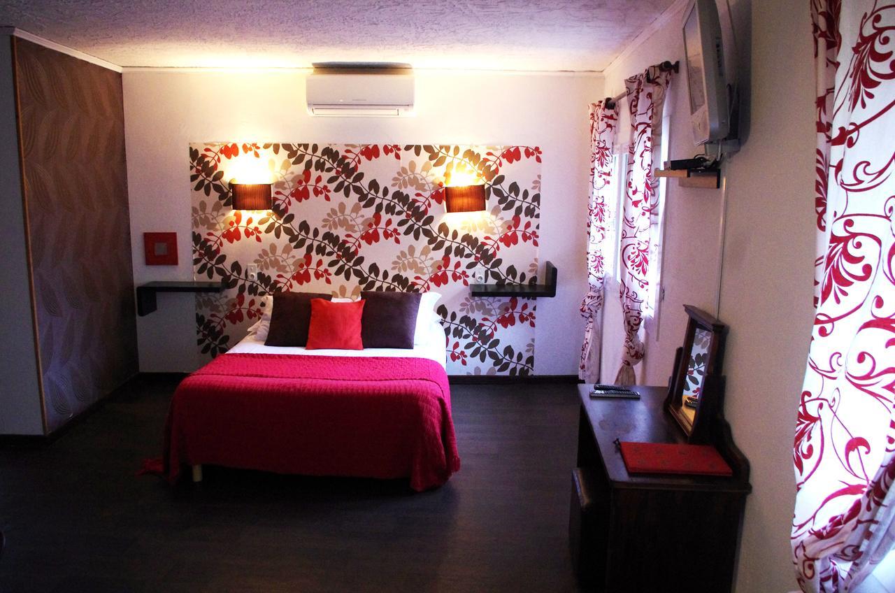 Hotel Lou Cigaloun Saint-Antonin-du-Var Zewnętrze zdjęcie